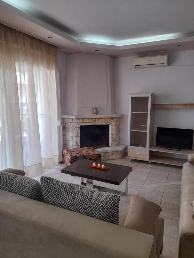 Athina'S House By The Sea Apartment Néa Péramos Екстериор снимка